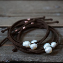 Load image into Gallery viewer, freshwater pearl on vegan suede