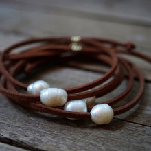 Load image into Gallery viewer, freshwater pearl on vegan suede