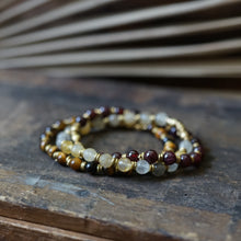 Load image into Gallery viewer, garnet bracelet