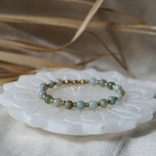 Load image into Gallery viewer, burmese jade bracelet