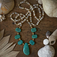 Load image into Gallery viewer, sea spray beaded necklace