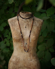 Load image into Gallery viewer, love beads: the shape of desire