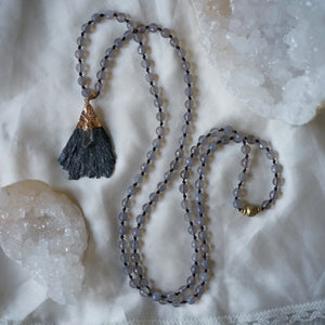 winter's cave mala