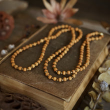 Load image into Gallery viewer, sandalwood love beads