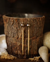 Load image into Gallery viewer, earrings: dance