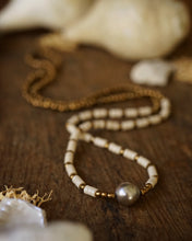 Load image into Gallery viewer, love beads: luster