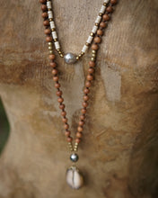 Load image into Gallery viewer, love beads: luster