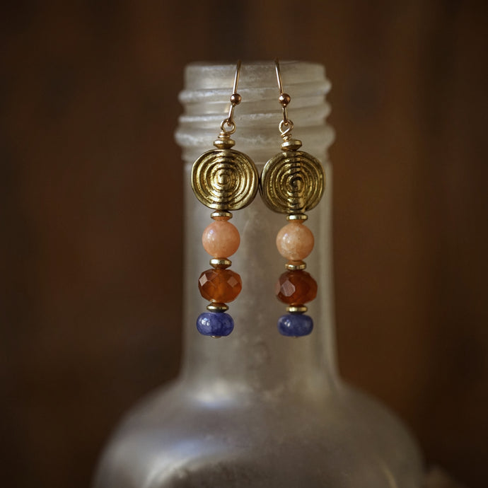 totem earrings: delight