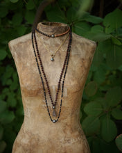 Load image into Gallery viewer, love beads: under the moonlight