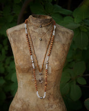 Load image into Gallery viewer, tahitian pearl on starburst mariner chain