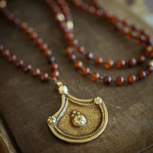 Load image into Gallery viewer, hessonite + tribal flower mala