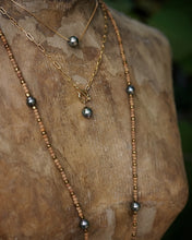 Load image into Gallery viewer, toggle clasp necklace with tahitian pearl