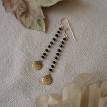 Load image into Gallery viewer, onyx ancestor earrings