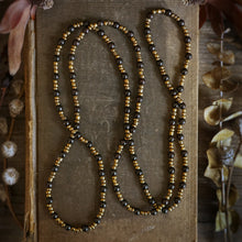 Load image into Gallery viewer, garnet love beads