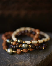 Load image into Gallery viewer, tahitian pearl + rudraksha bracelet