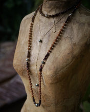 Load image into Gallery viewer, choker: desire