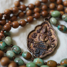 Load image into Gallery viewer, sandalwood + green turquoise + buddha mala