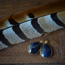 Load image into Gallery viewer, sapphire drop earrings