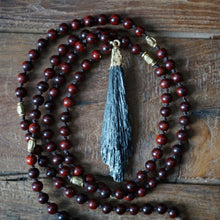 Load image into Gallery viewer, rosewood + black kyanite mala