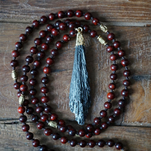 rosewood + black kyanite mala