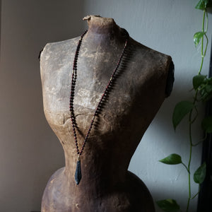 rosewood + black kyanite mala