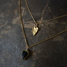 Load image into Gallery viewer, black heart necklace