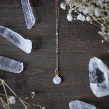 Load image into Gallery viewer, gold moonstone necklace